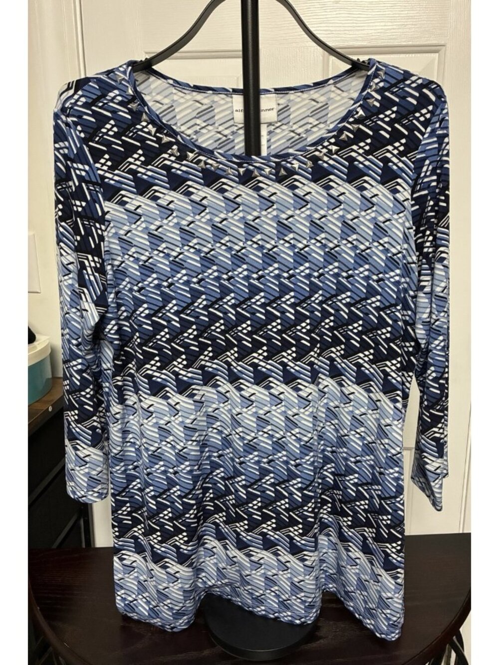 Alfred Dunner Stretchy Blue 3/4 Sleeve Blouse Shirt Top Studded Neckline XL